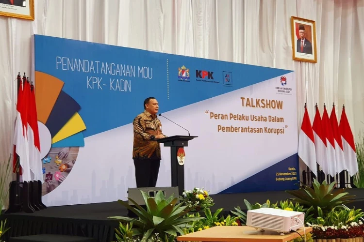 Ket. Foto: Koalisi Masyarakat Sipil Mengirimkan Surat kepada Kapolri untuk Mendesak Penahanan Firli Bahuri