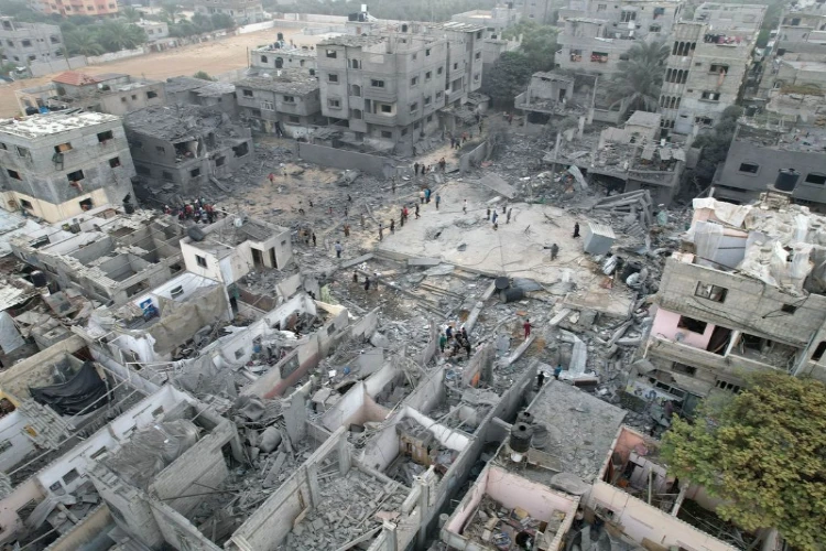 Ket. Foto: RS Al Shifa di Jalur Gaza Dilaporkan Kini Hanya Mempunyai 3 Ambulans yang Beroperasi