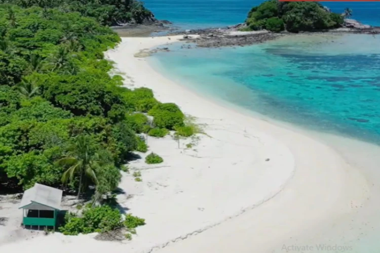 Ket Foto: Pulau Senua dengan Keindahan Menakjubkan di Kepulauan Riau