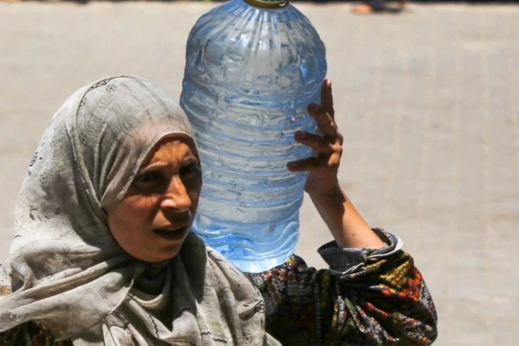 Ket. Foto: Truk Air Diblokir Penjajah Israel untuk Mencapai RS Pemerintah Jenin