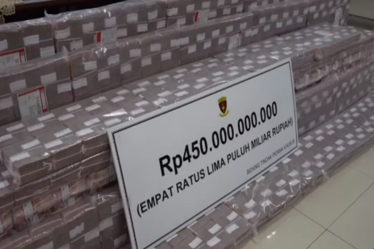 Potret uang senilai Rp450 miliar yang disita Kejagung RI dari PT Asset Pasific hasil pengembangan kasus TPPU Duta Palma Group