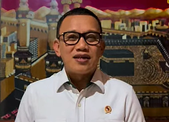 Potret Menteri P2MI Abdul Kadir Karding yang baru-baru ini jelaskan pihaknya gagalkan pengiriman calon PMI ilegal di Tanjung Pinang