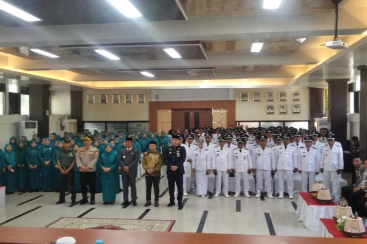 Ket. Foto: Masa Jabatan Kepala Desa Resmi Diperpanjang oleh Pemerintah Kabupaten Takalar dengan Melantik Kembali 83 Orang Kepala Desa