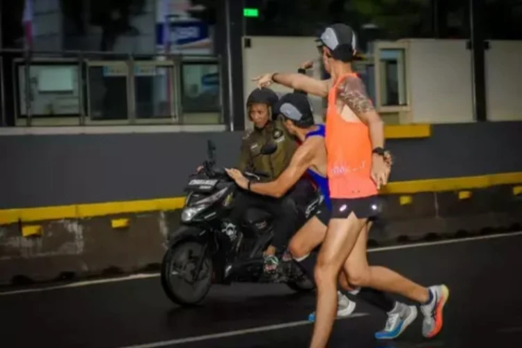 Pelaku jambret daerah Jakarta yang sempat viral mengaku sudah tiga kali melakukan aksinya.