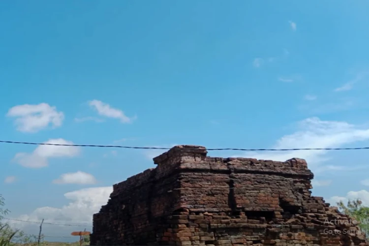 Ket Foto: Candi Tawangalun di Sidoarjo, Jawa Timur