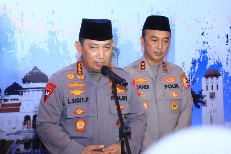 Bantu penuntasan kasus kematian Afif Maulana, Kapolri Jenderal Polisi Drs. Listyo Sigit Prabowo kirim tim supervisi ke Polda Sumbar.
