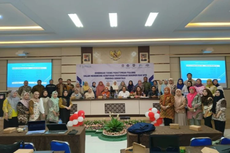 Ket. Foto: Dinas Kesehatan Gorontalo Melaksanakan Bimtek Penyusunan PHA dan DHA