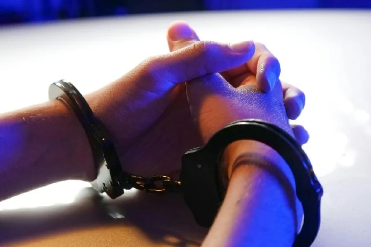 Polisi menangkap AWS, pemilik penampungan pekerja migran ilegal di Tangerang, yang diduga terlibat TPPO sejak 2020.