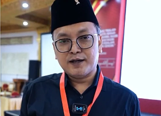 Tangkap layar video yang menampilkan politikus PDIP, Guntur Romli yang baru-baru ini menyoroti pandangan pendukung Jokowi