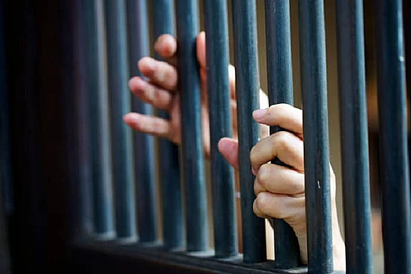 Ilustrasi. Budianto Sitepu meninggal di tahanan. Tiga polisi dipecat, empat lainnya mendapat demosi setelah sidang etik.