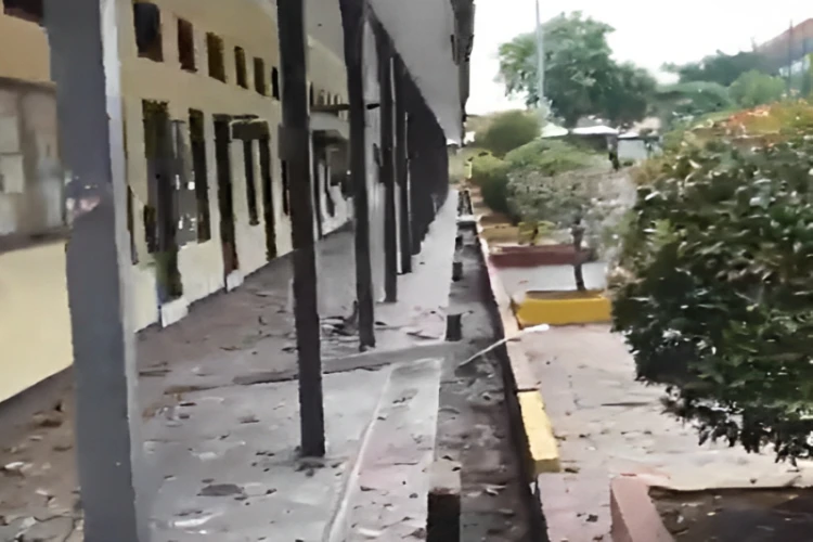 Ket. Foto: Ledakan Dilaporkan Terjadi di Area Mako Brimob Surabaya Hari Ini
