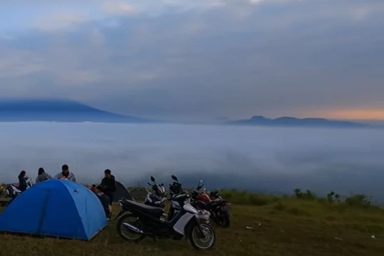 Ket Foto: Puncak Peuyeum dengan Keindahan dan Kesejukan yang Terletak di Jawa Barat