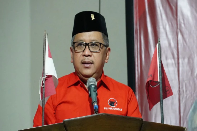 Begini tanggapan Sekjen PDI Perjuangan terkait mundurnya Bambang Susantono dari jabatannya sebagai Kepala Otorita IKN.