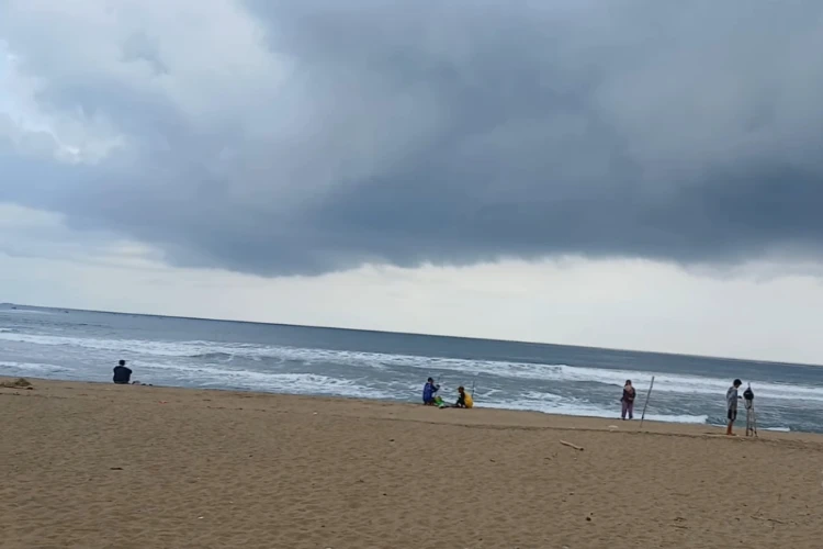 Ket Foto: Pantai Kili Kili