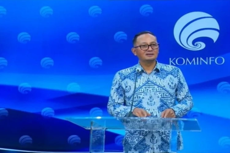 Direktur Jenderal Aplikasi dan Informatika Kementerian Kominfo Semuel Abrijani Pangerapan mengumumkan pengunduran dirinya.