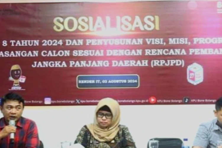 Ket. Foto: KPU Kabupaten Bone Bolango Melakukan Sosialisasi PKPU 8 Tahun 2024 dan Penyusunan Visi, Misi, Program Bakal Pasangan Calon