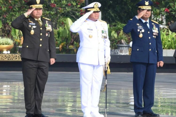 Ket. Foto: Puncak Perayaan HUT ke 79 TNI Berpusat di Silang Monas Jakarta