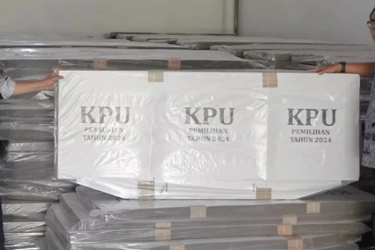 Ket. Foto: KPU Jawa Timur Mengingatkan Pasangan Calon pada Pilgub Jatim Akan Mendapatkan 2 Kuota Kampanye Terbuka