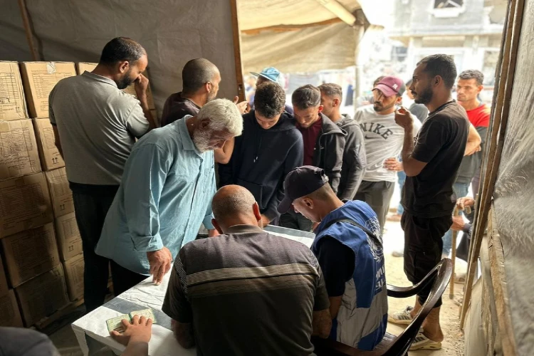 Ket. Foto: Hizbullah Lebanon Meluncurkan Fasilitas Rudal Bawah Tanah Baru Imad 5