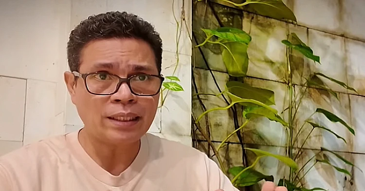 Tangkap layar video yang menampilkan kritikus politik, Faizal Assegaf sedang memberikan penjelasan