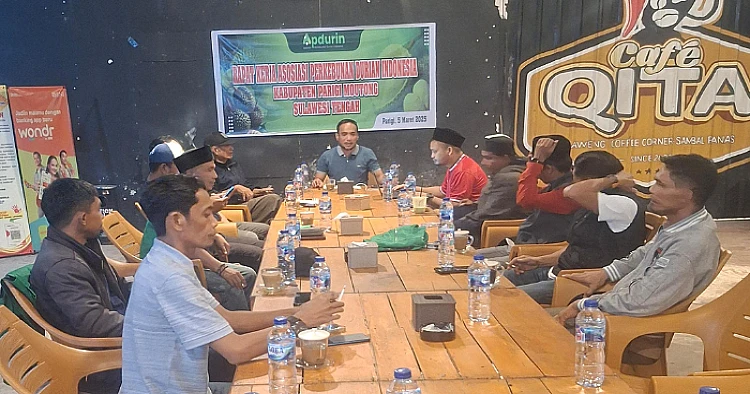 Potret Asosiasi Perkebunan Durian (APDURIN) Kabupaten Parigi Moutong menggelar rapat kerja pada Rabu 5 Maret 2025