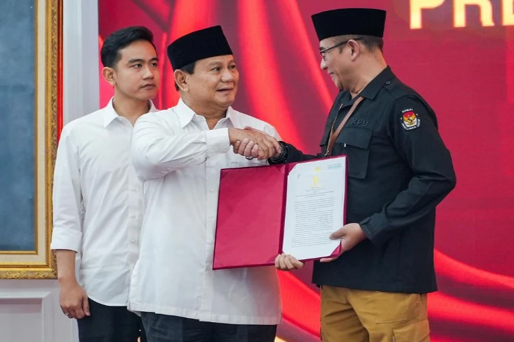 Ket. Foto: Gerindra Menegaskan Relawan Adalah Bagian Integral dari TKN Prabowo dan Gibran