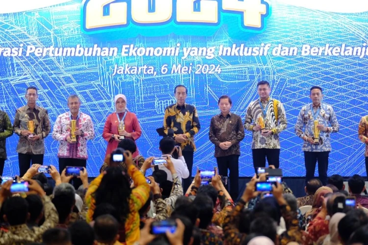 Bersaing dengan 416 kabupaten di Indonesia, Gowa berhasil raih Penghargaan Pembangunan Daerah (PPD) Tahun 2024 terbaik ketiga nasional.