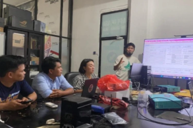 Ket. Foto: Tenaga Kesehatan Diupayakan Ditingkatkan Kapasitasnya oleh Dinkes Sulawesi Barat