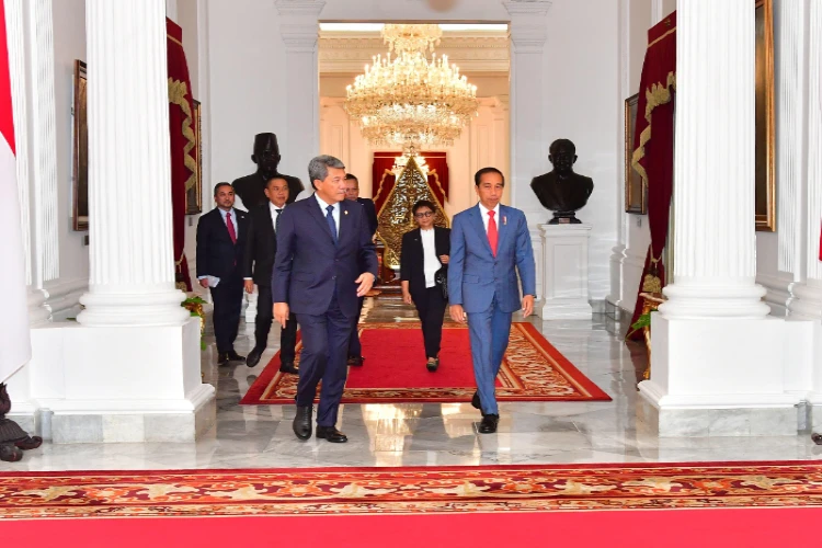 Ket. Foto: Presiden Jokowi Dilaporkan Melakukan Pertemuan dengan Menlu Malaysia