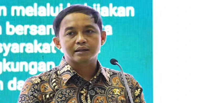 Tangkap layar video yang menampilkan Menhut RI, Raja Juli Antoni sedang memberikan penjelasan