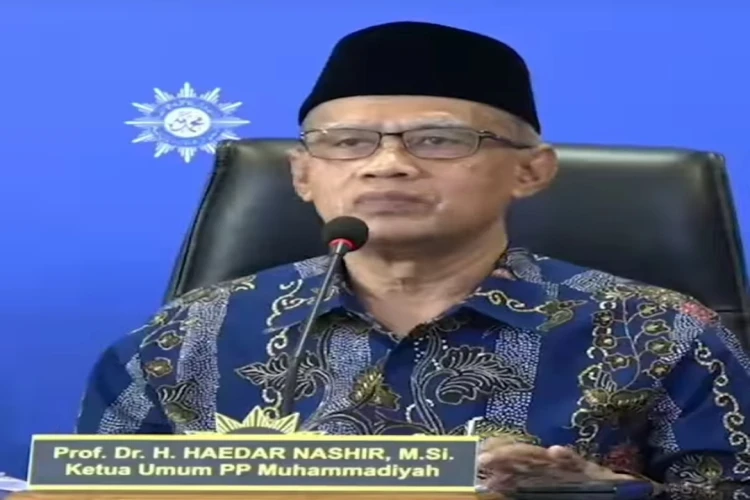 Ketua Umum PP Muhammadiyah Haedar Nashir umumkan Hari Raya Idulfitri 1445 H jatuh pada 10 April 2024.