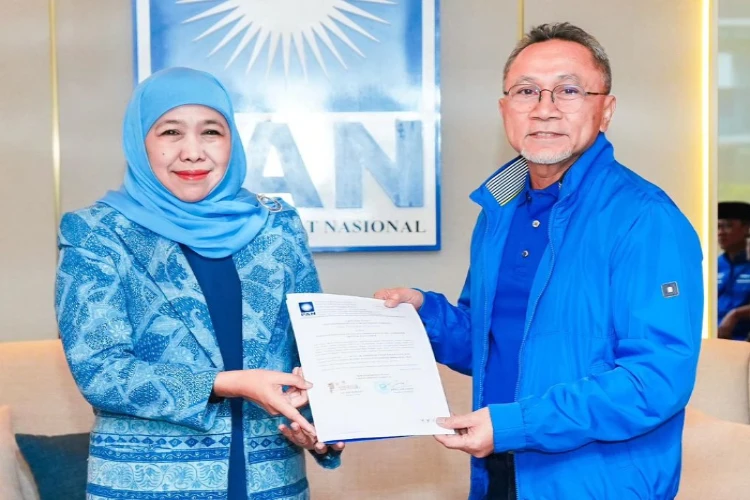 Ket. Foto: PAN Menegaskan Menolak Ide PDI P yang Ingin Mengusung Duet Khofifah dan Kadernya di Pilgub Jatim