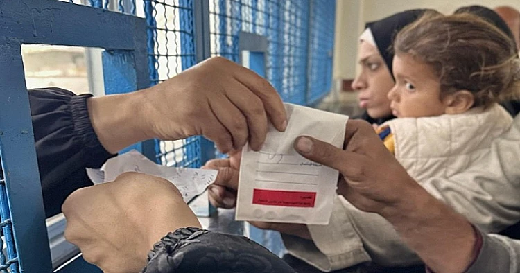 Ket. Foto: Sejumlah Warga Sipil Tewas Akibat Pemboman Sebuah Sekolah di Barat Kota Gaza