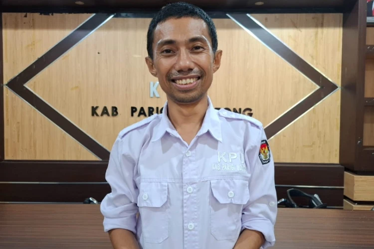 Ket Foto: Iskandar L Mardani Divisi Teknis KPU Parigi moutong