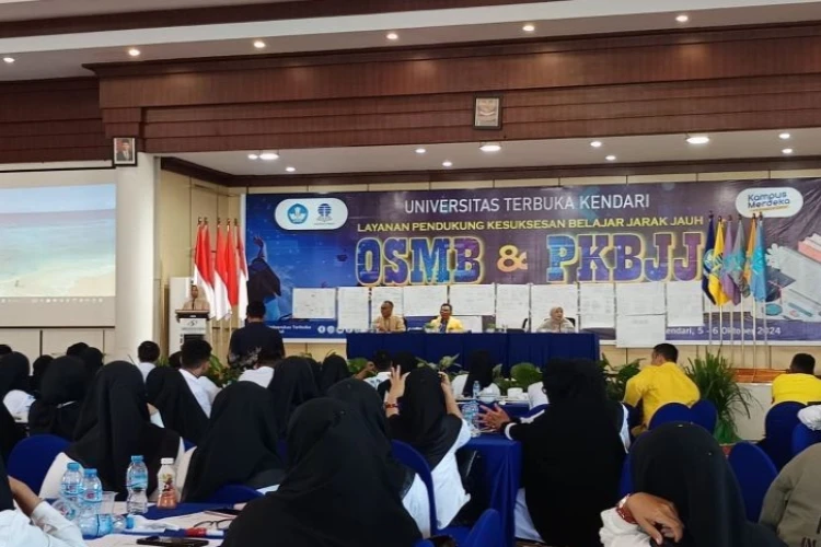 Ket. Foto: 361 Mahasiswa UT Kendari Mengadakan Kegiatan OSMB dan PKBJJ