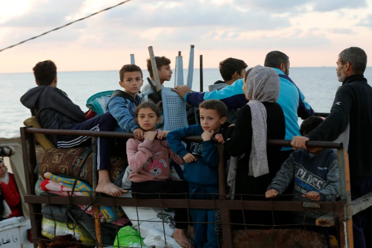 Ket. Foto: Chad dan Rwanda Membantah Melakukan Diskusi untuk Menampung Pengungsi Palestina dengan Israel (Foto/X/@UNRWA)