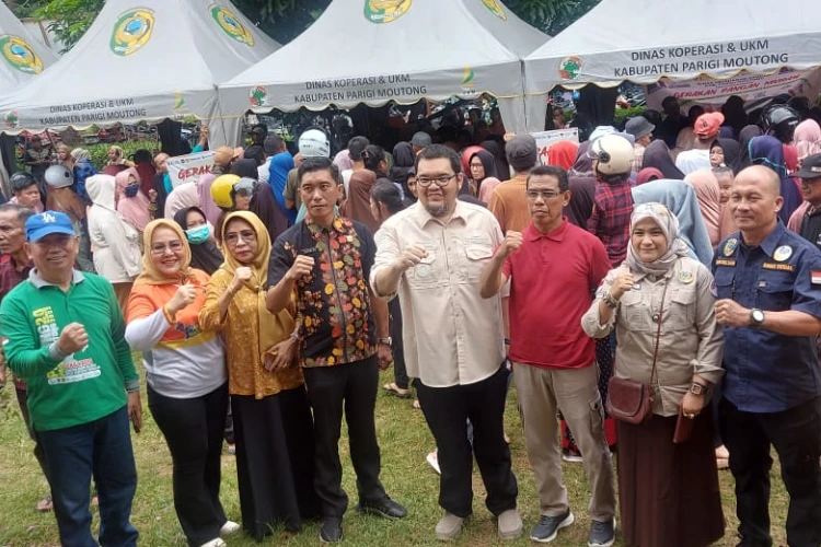 Ket Foto: Pj Bupati Parigi Moutong Sebut, Penghargaan Adipura 2023 Berhasil Direbut atas Kerja Keras Masyarakat