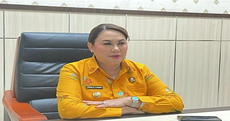 Ket. Foto: Bupati Mengimbau Seluruh Pegawai Pemerintah Kabupaten Donggala untuk Shalat Berjamaah di Masjid