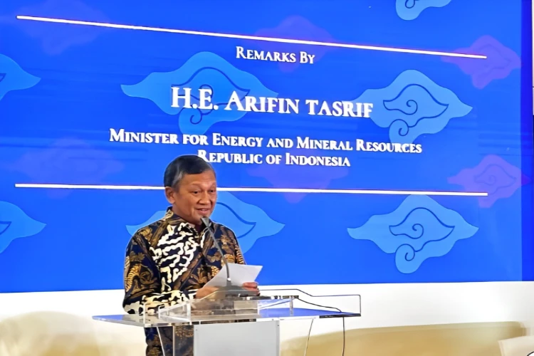 Ket. Foto: Menteri ESDM Meyakini Kerja Sama Strategis Indonesia dan Inggris Akan Tetap Terjalin Baik di Masa Mendatang