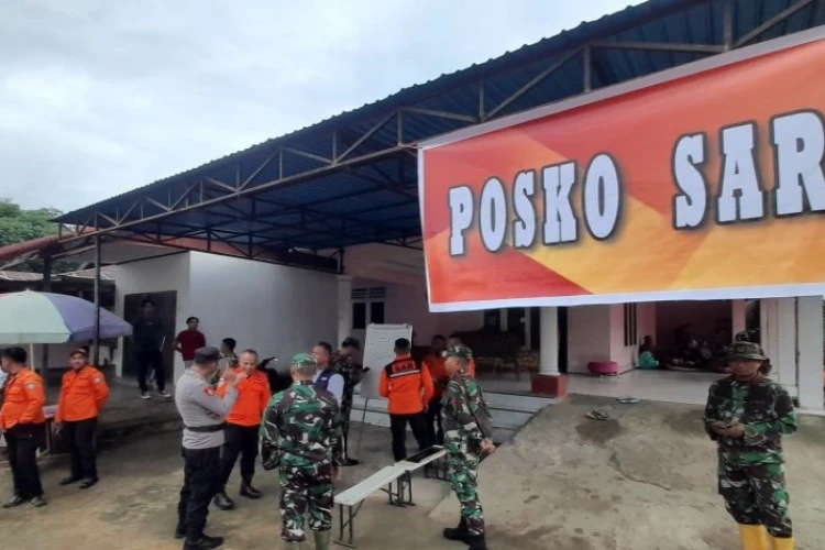 Ket. Foto: SAR Gorontalo Menyampaikan 8 Orang yang Meninggal Dunia dalam Bencana Longsor di Kawasan Tambang Rakyat Bone Bolango Telah Berhasil Dievakuasi