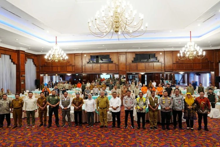Ket. Foto: Gubernur Kalimantan Utara Menghadiri Kegiatan Resiliensi Penanggulangan Bencana Wilayah Kalimantan