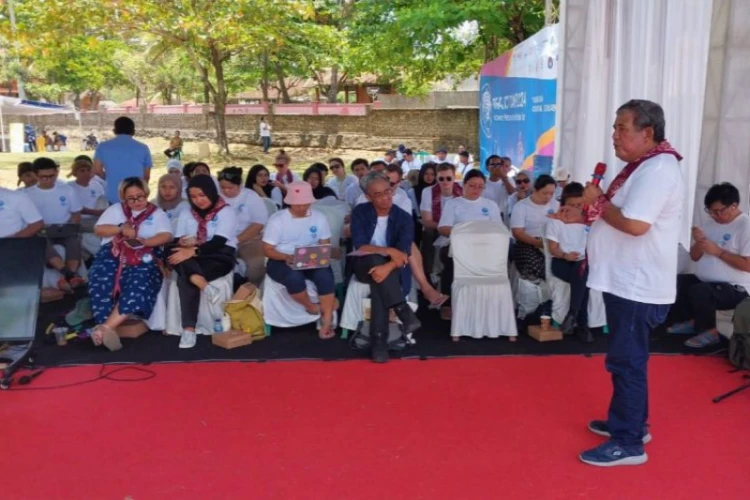 Ket. Foto: Kepala Diskominfo Sulteng, Sudaryano Lamangkona, Mengemukakan Akan Pentingnya Kolaborasi untuk Membangun Digitalisasi