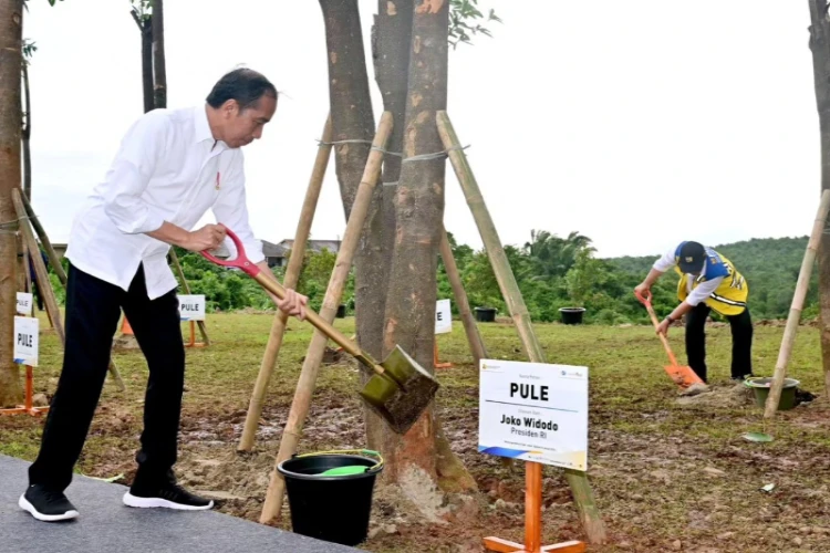 Ket. Foto: Presiden Jokowi Akan Melakukan Kunjungan Kerja ke Vietna, Filipina dan Brunei dari Tanggal 9 hingga Tanggal 14 Januari 2024 (Foto/X/@jokowi)