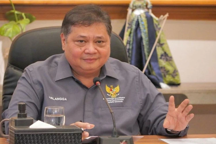 Ket. Foto: Menko Airlangga Menyatakan Jika Pemerintah Akan Menyalurkan BLT Mitigasi Risiko Pangan Sebelum Idul Fitri Tahun 2024