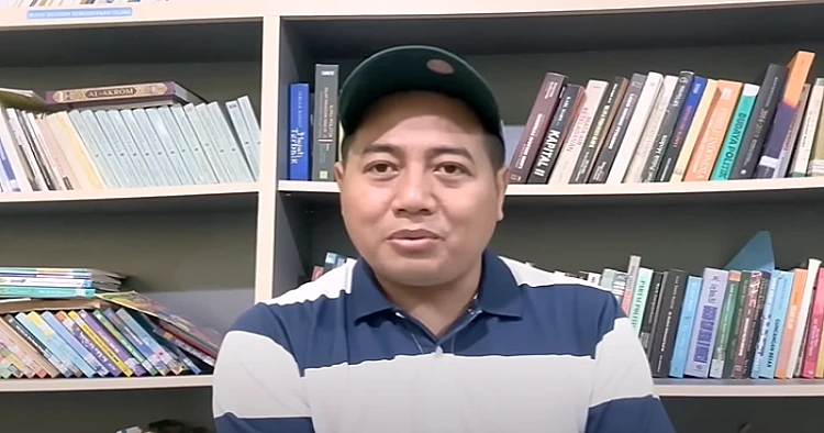 Tangkap layar video yang menampilkan pengamat politik, Adi Prayitno sedang memberikan penjelasan