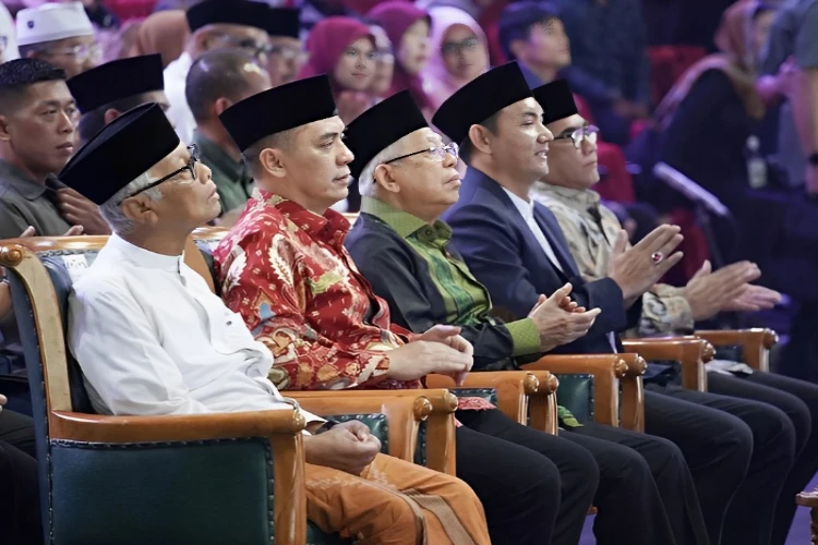 Ket. Foto: Wakil Presiden Meminta Upaya Mengejar Rating Harus Diiringi dengan Peningkatan Kualitas Muatan Siar
