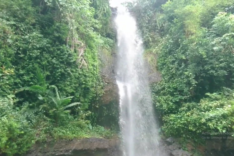 Ket Foto: Air Terjun Krecek Ndenu
