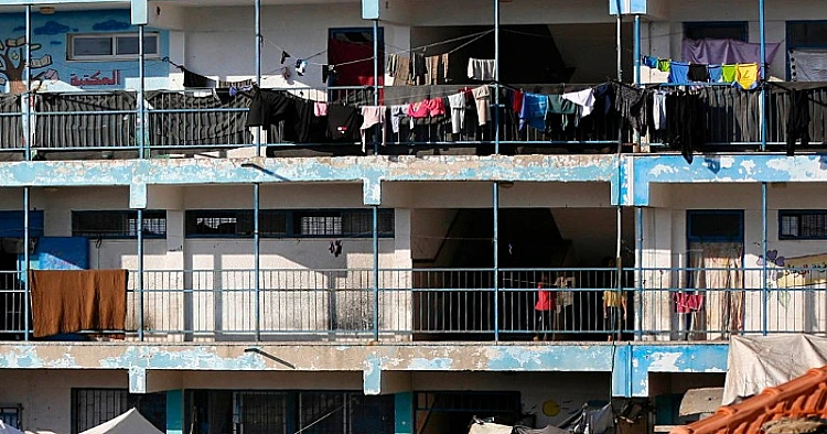 Ket. Foto: Lebih dari 150 Warga Dilaporkan Terluka dalam Penembakan di Kerumunan Orang yang Menunggu Makanan di Jalur Gaza
