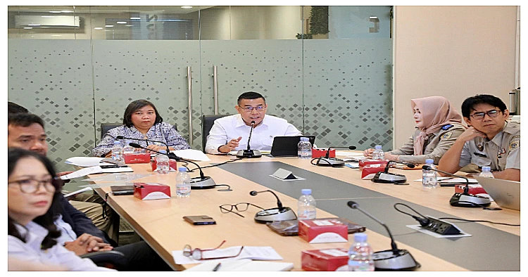 Wamen ATR/BPN, Ossy Dermawan.