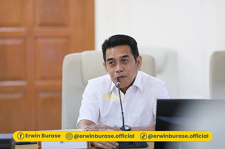 Ket Foto: Bupati Parigi Moutong, Erwin Burase